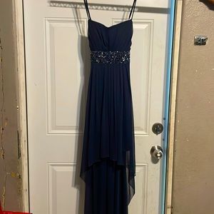Beautiful dress worn once size 9/10